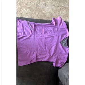 Women’s scrubs